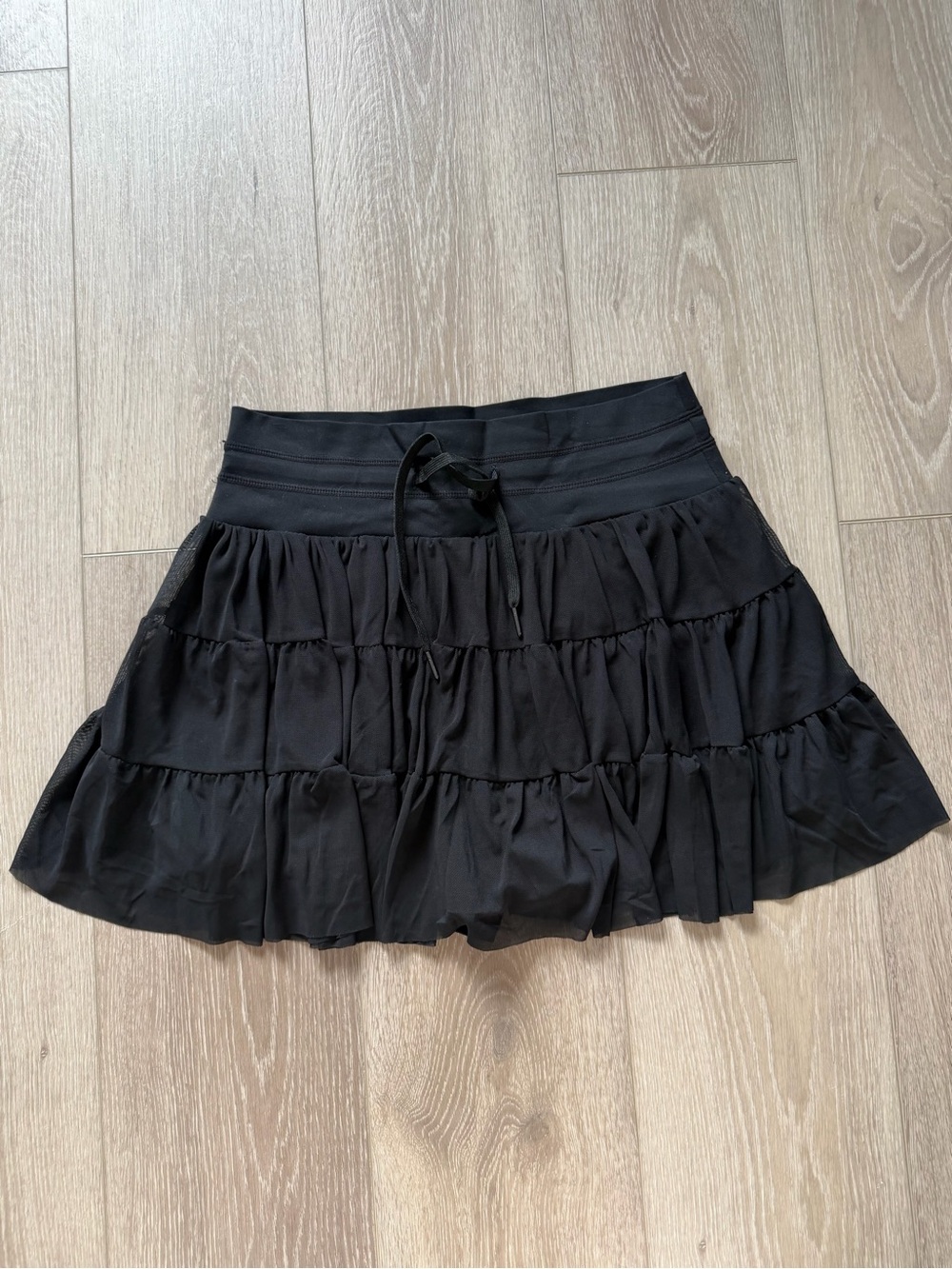 Black Tiered Ruffle Women's Athletic Blaosn Skirt